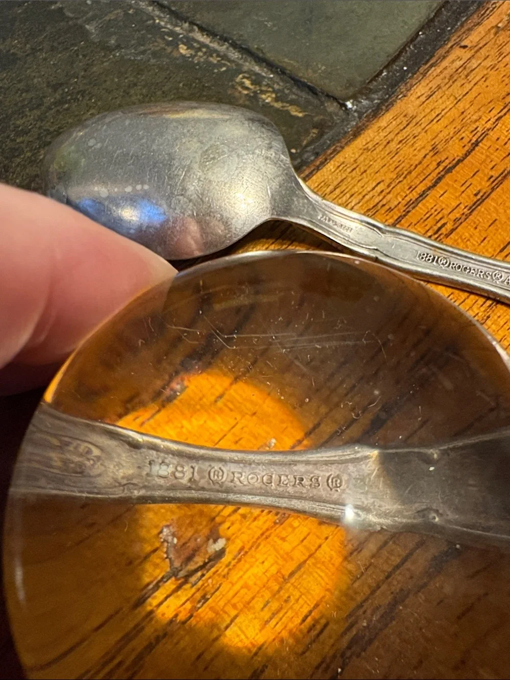 Antiqu Silverplate Serving & Teaspoons Set - Silver Tone. Maker 1882 Rogers